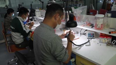 Standard Dental Lab Co., Limited manufacturer production line