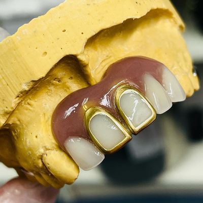 Customizable Cobalt Chrome Cast Framework with Very Good Stickers Redo Policy For Free